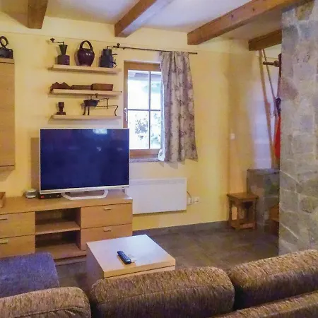 Pocitniska Hisa Pri Kustrcu Grahovo ob Baci