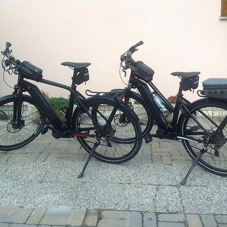 Apartment Pocitniska Hisa Pri Kustrcu *