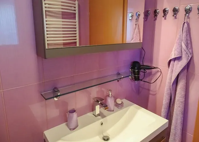 Pocitniska Hisa Pri Kustrcu * Grahovo ob Baci