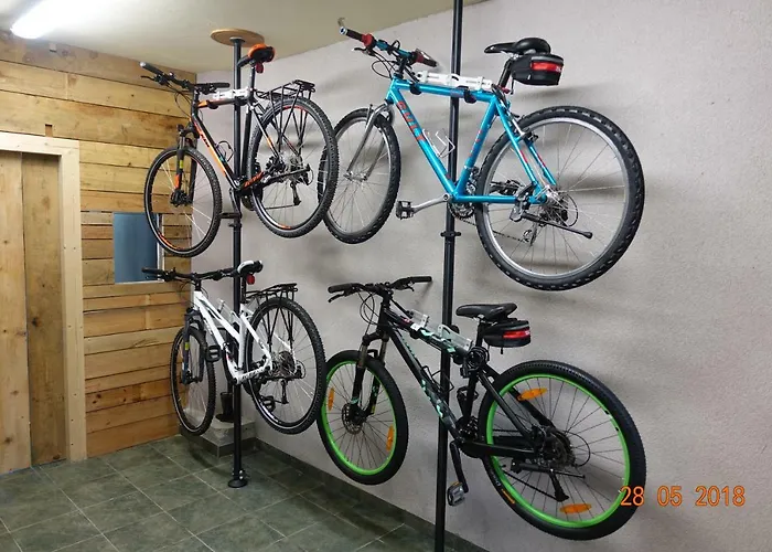 Pocitniska Hisa Pri Kustrcu * Grahovo ob Baci